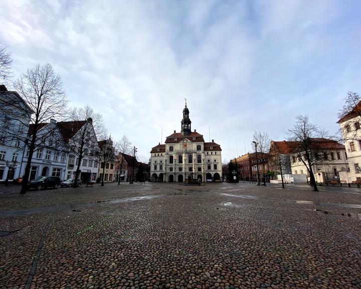 Central Cafe Luneburg